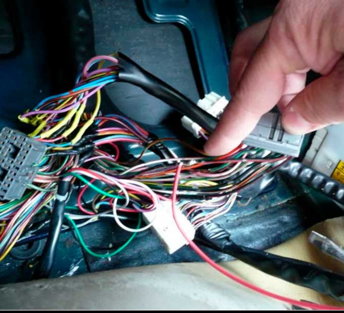 Ремонт электропроводки в авто с выездом